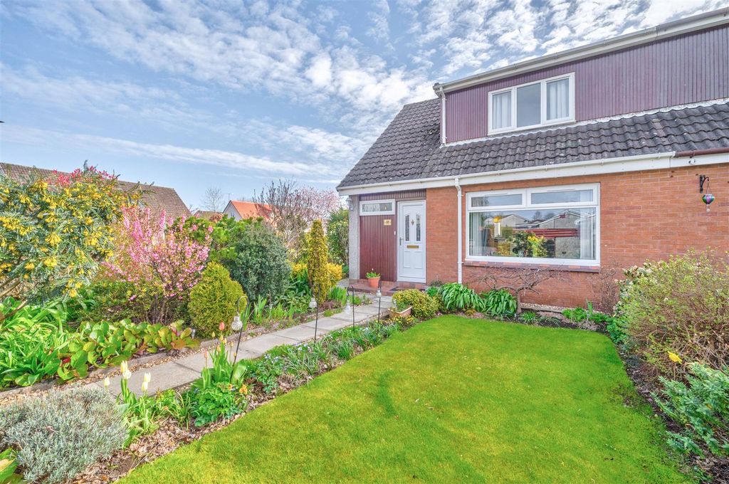 Property photo 2 of 24 12 Hawick Drive Dundee-19.Jpg