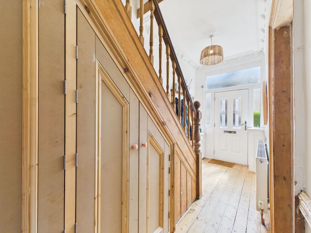 Property photo 2 of 26