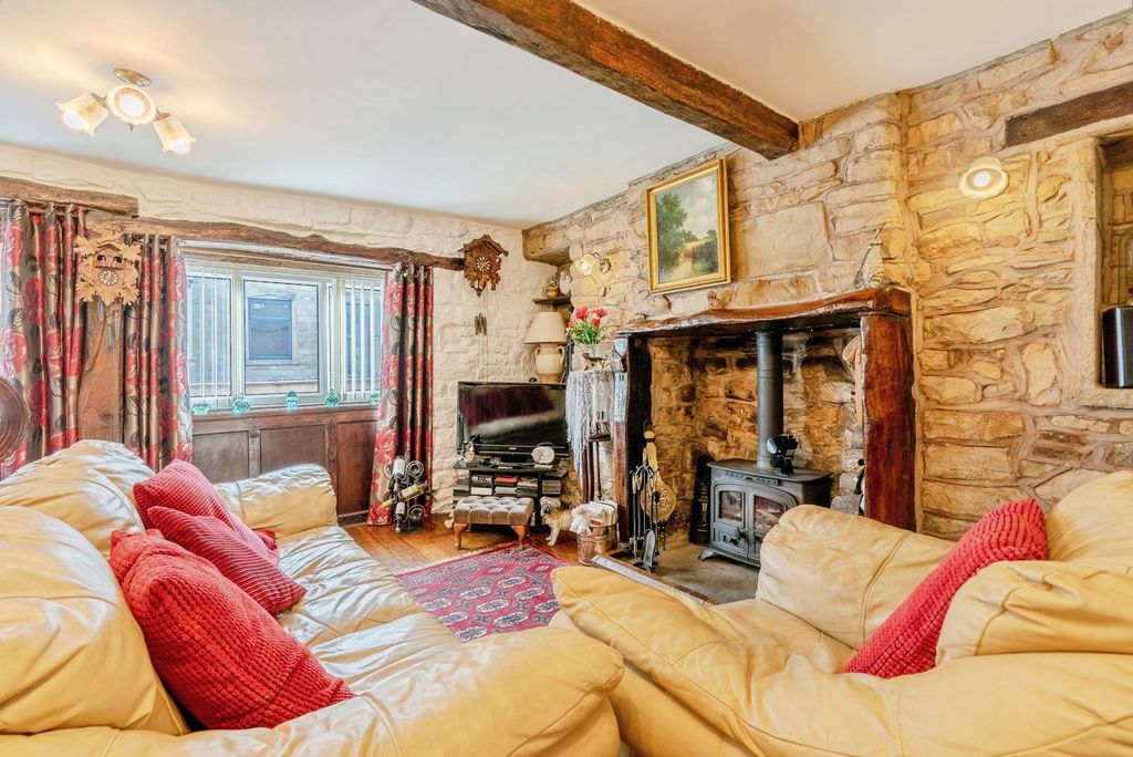 Property photo 2 of 27 Pbox-Img.Jpg