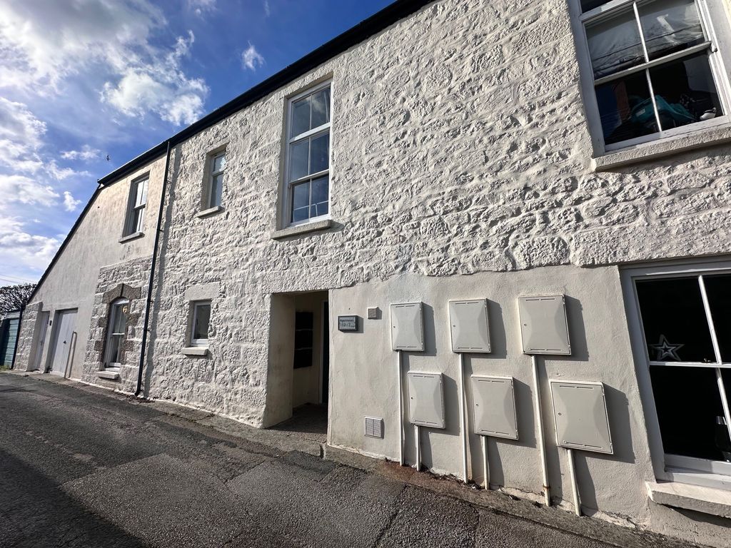 Property photo 1 of 4