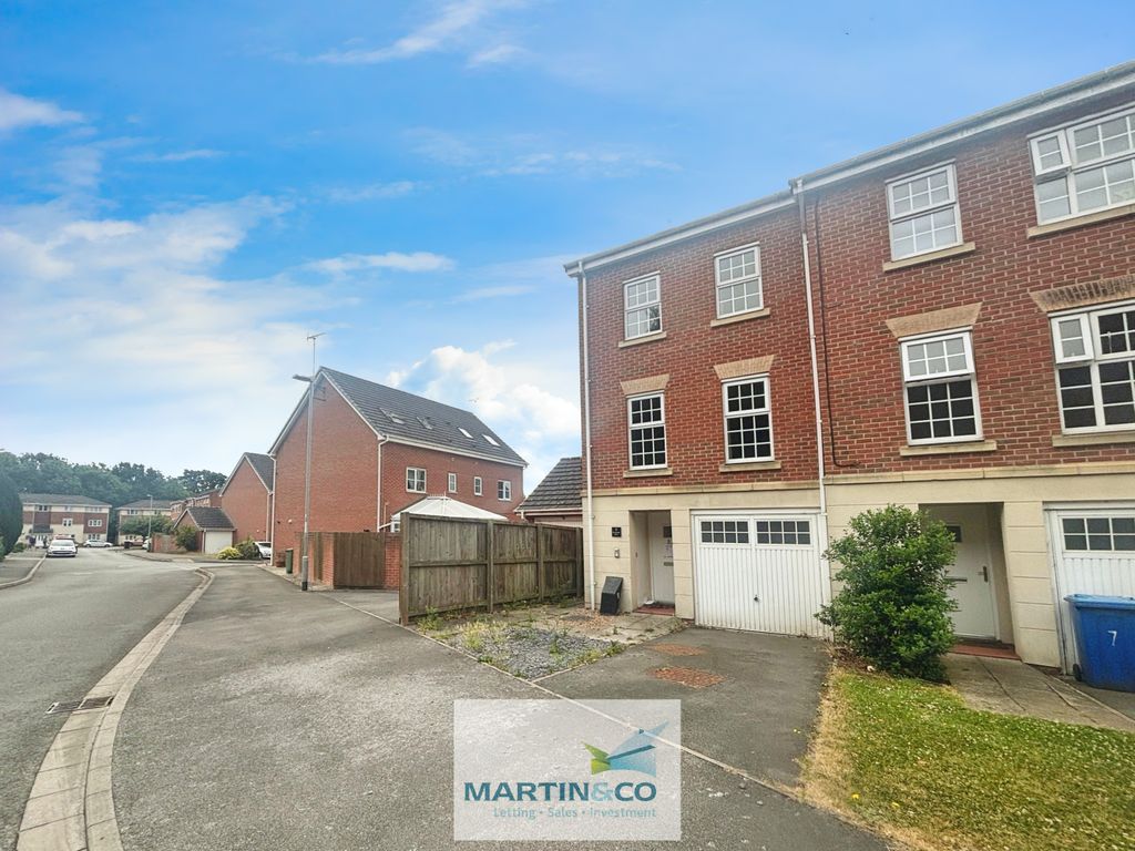 Property photo 1 of 11 0737E79d--44B5-A0Dd-474Ccf15Dcaf-33148-0000095941C