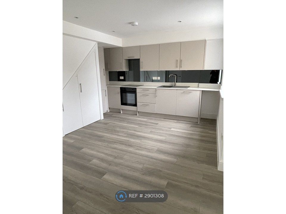Property photo 1 of 9 Open Plan Kitchen