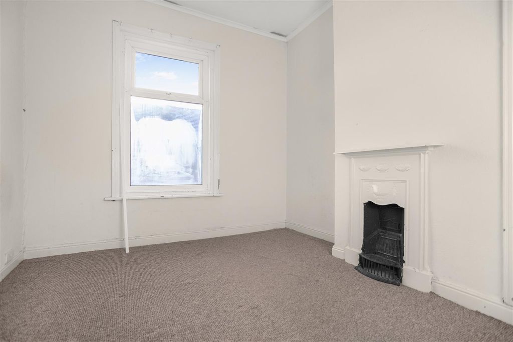 Property photo 1 of 7 Img_0172.Jpg