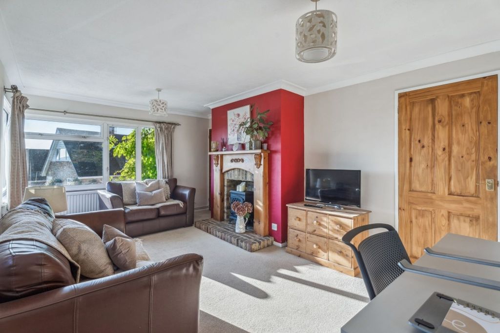 Property photo 3 of 15