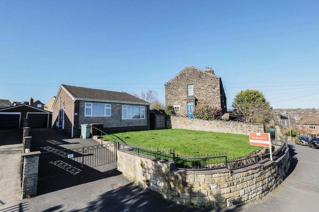 Property photo 1 of 12 Picture No. 17