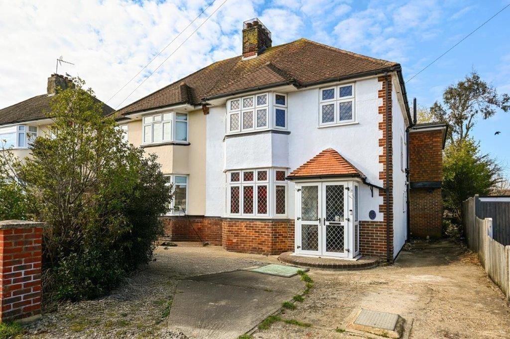 Property photo 1 of 24
