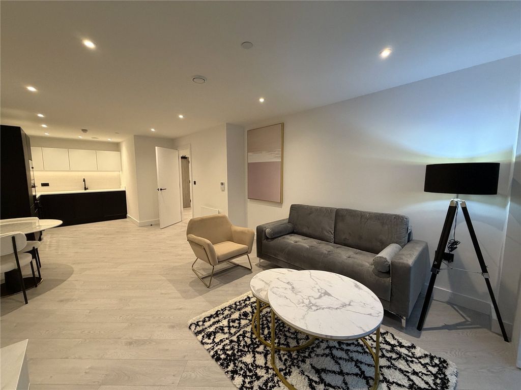 Property photo 3 of 26 Picture No. 05