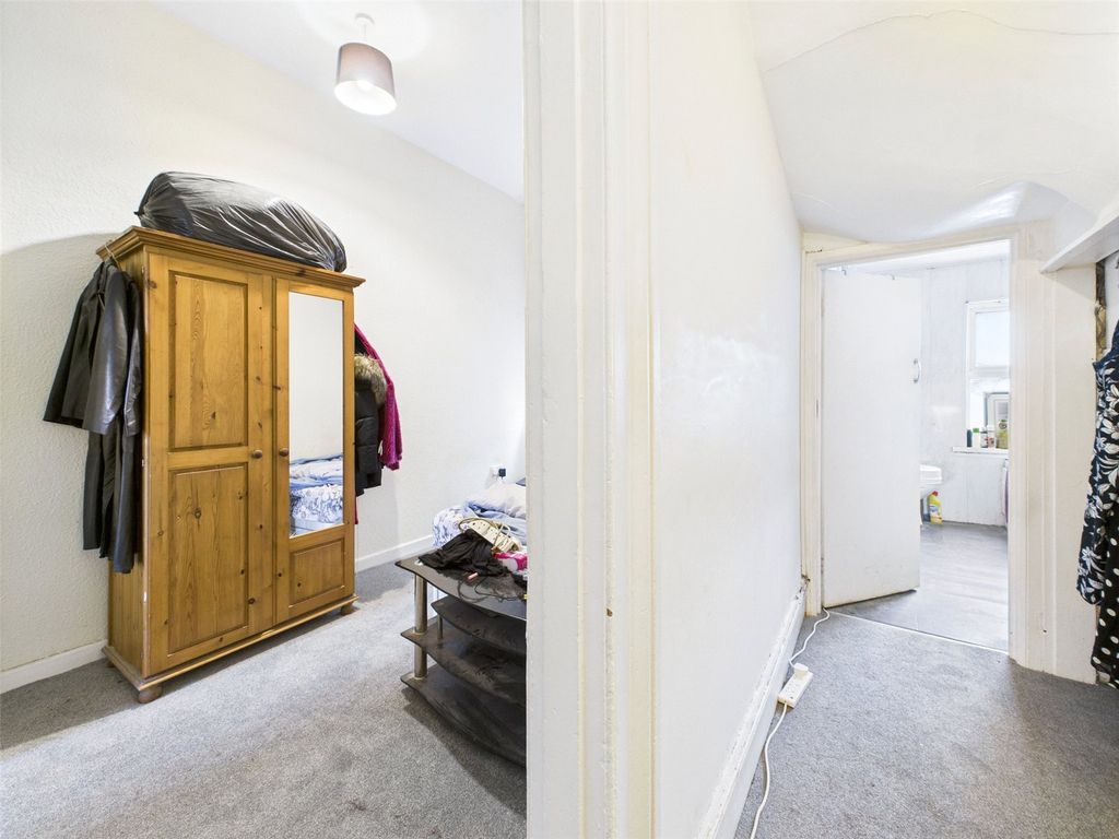 Property photo 2 of 16 Picture No. 09