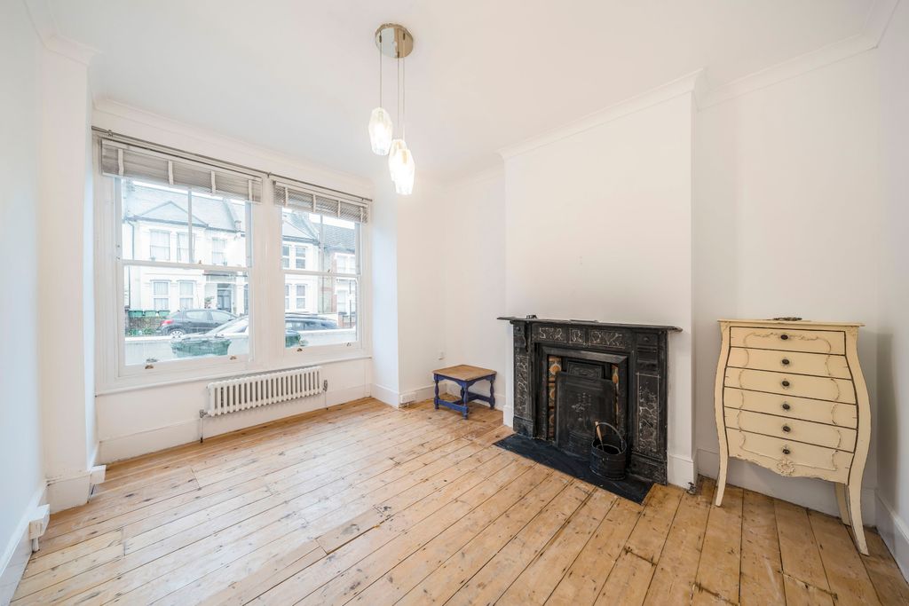 Property photo 2 of 7 Picture No. 08