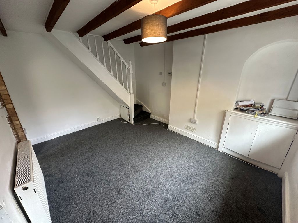 Property photo 2 of 6 Living Room