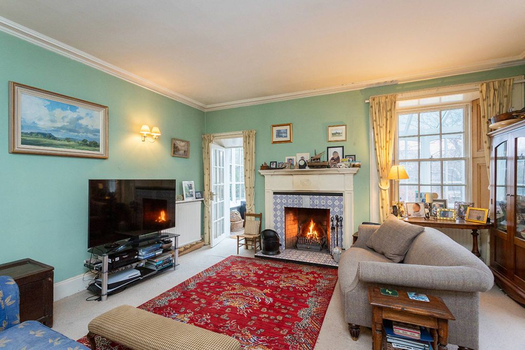 Property photo 3 of 30