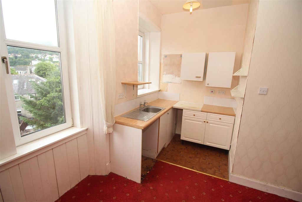 Property photo 3 of 13 Img_1065.Jpg