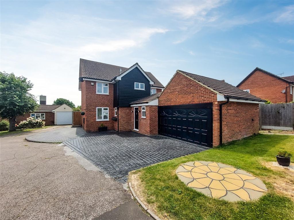 Property photo 1 of 20 Front