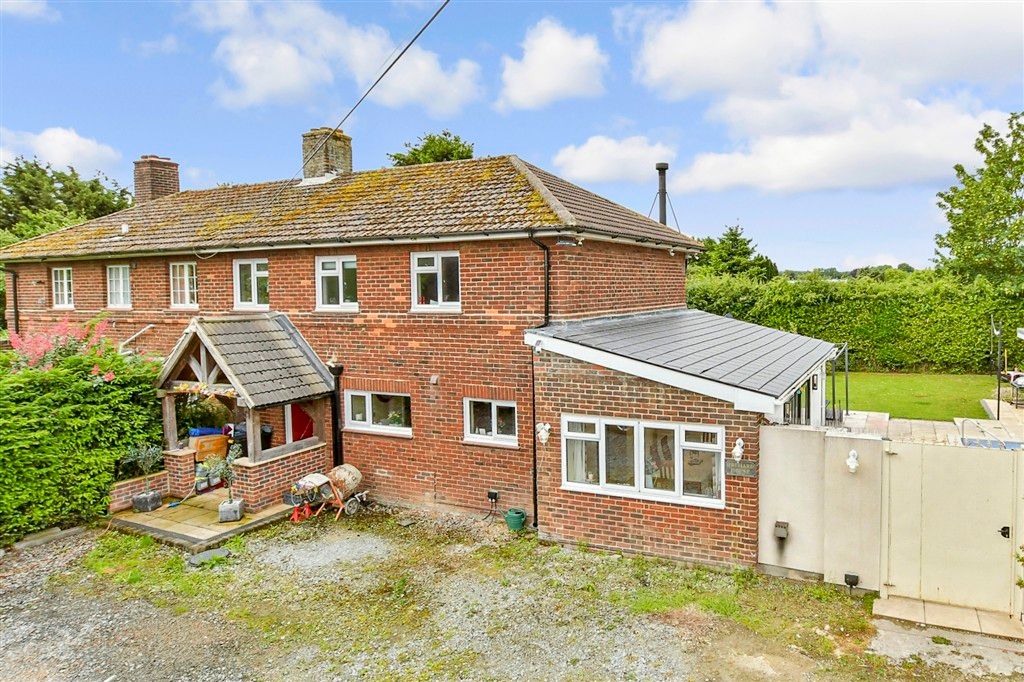 Property photo 1 of 16 External (Web)