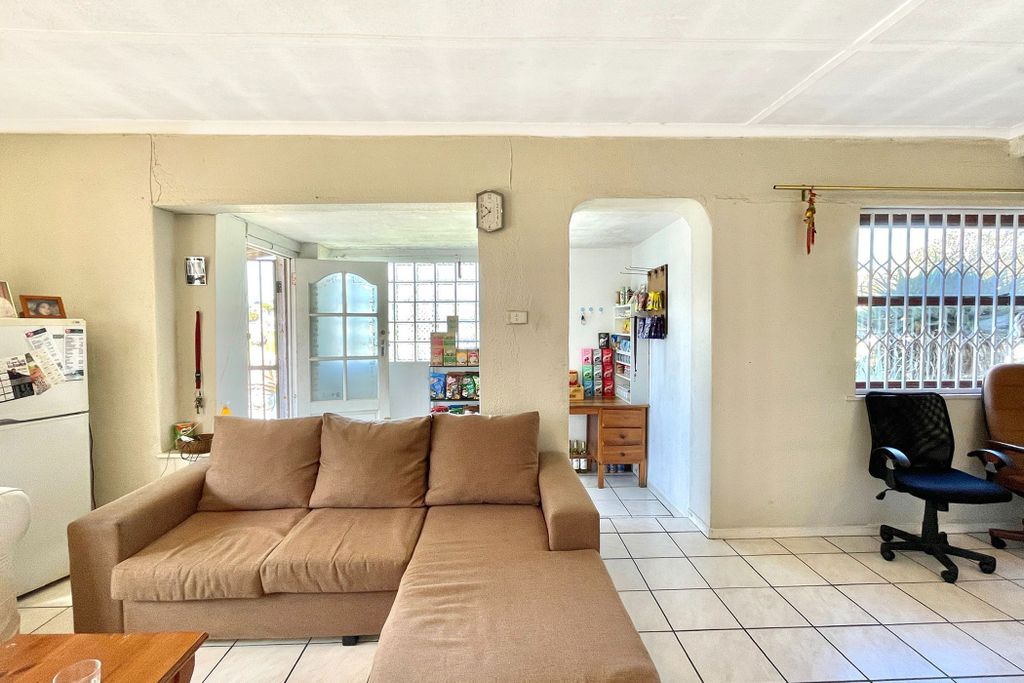 Property photo 2 of 15 1TV1694226