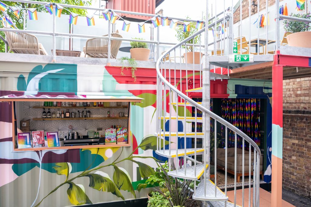 Property photo 1 of 8