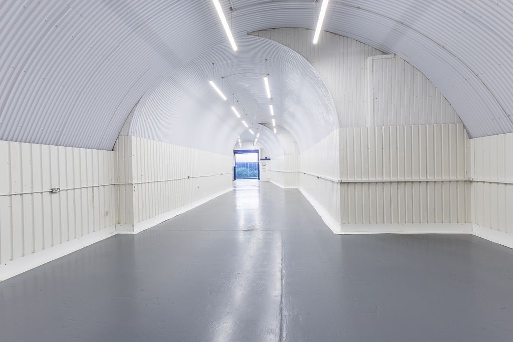 Property photo 1 of 4 An Empty Arch With White Lining