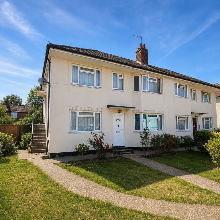 Property photo 1 of 7 2 Bed Flat For Sale Rostrevor Gardens, Southall Ub2 5Sd