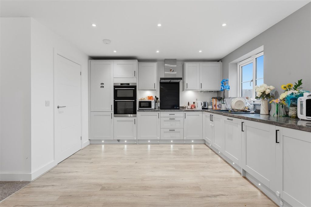 Property photo 2 of 18 Dsc00284.Jpg