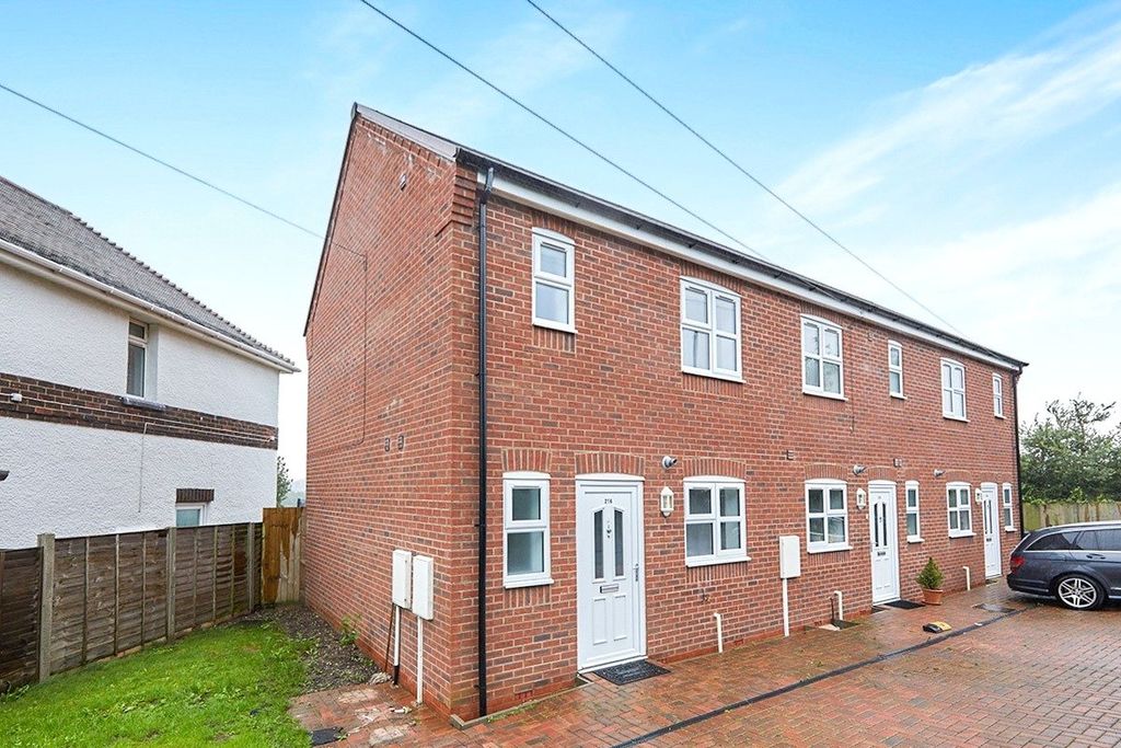 Property photo 1 of 8 Front