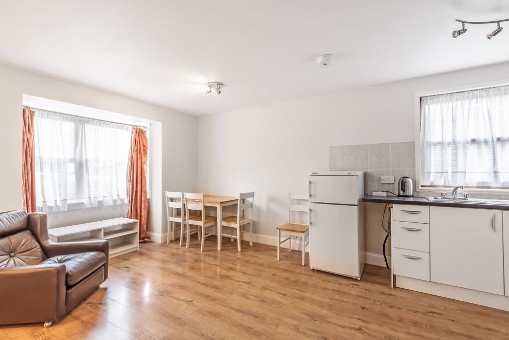 Property photo 2 of 4 487209 (4)