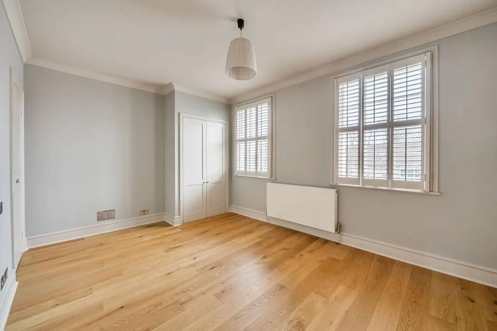 Property photo 3 of 14 Photo 2