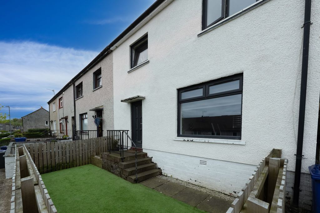 Property photo 1 of 24
