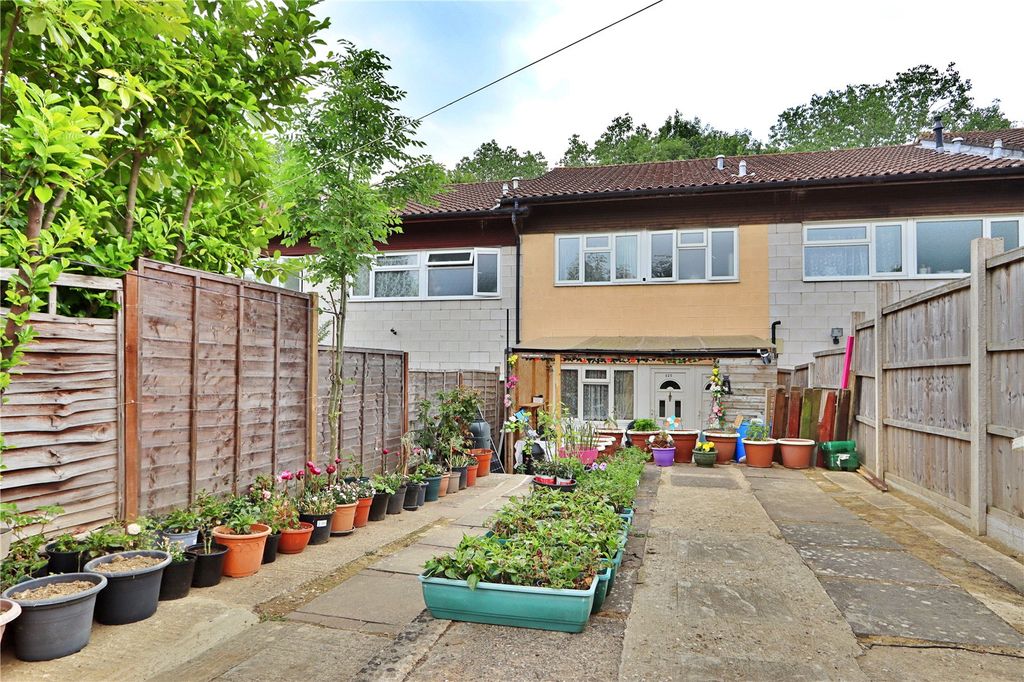 Property photo 1 of 14 Picture No. 05