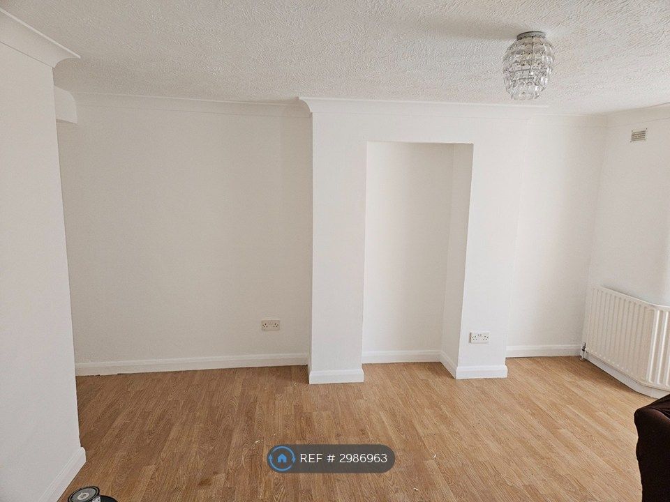Property photo 2 of 2