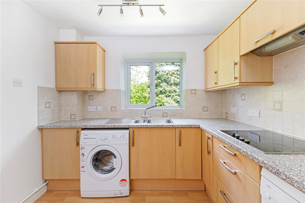 Property photo 2 of 13 Kitchen