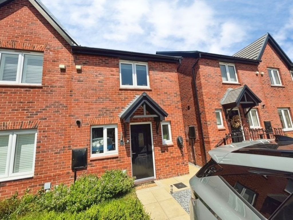 Property photo 2 of 11