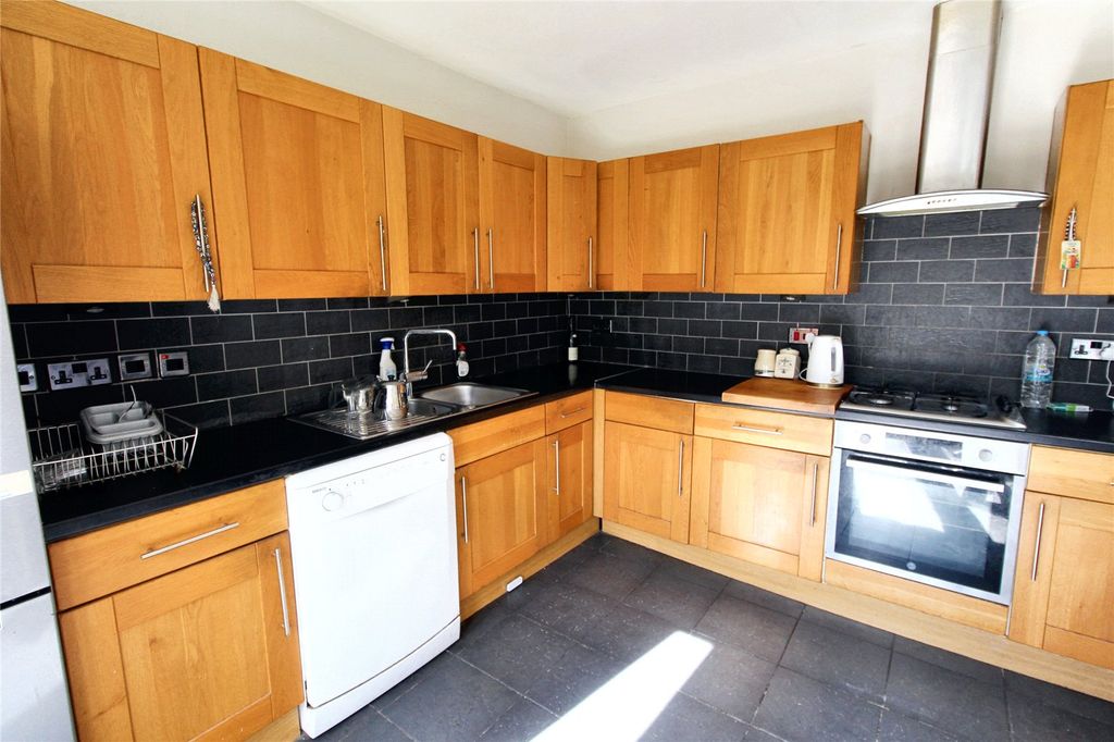 Property photo 3 of 20 Picture No. 20