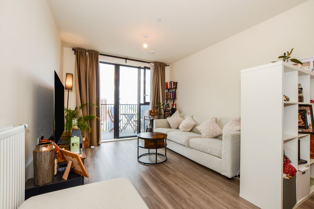 Property photo 1 of 20 Dsc_9621