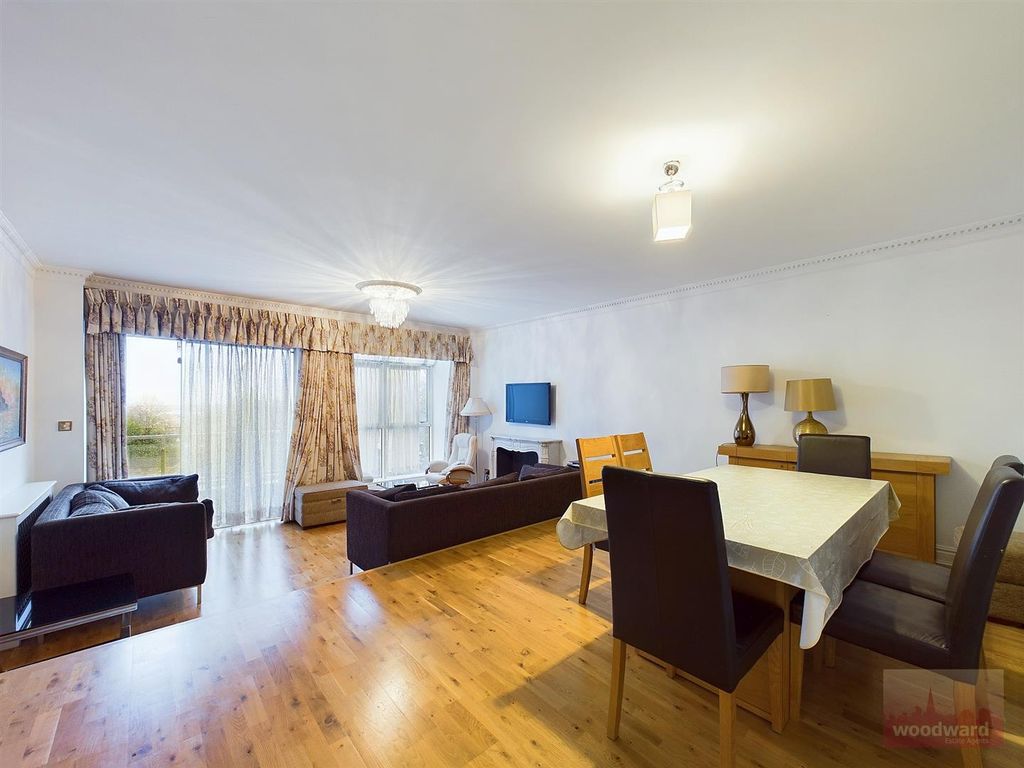 Property photo 3 of 17 Cam01320G0-Pr0150-Still003.Jpg