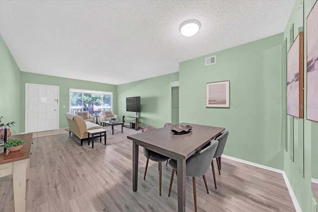 Property photo 2 of 20 <Alttext/>
