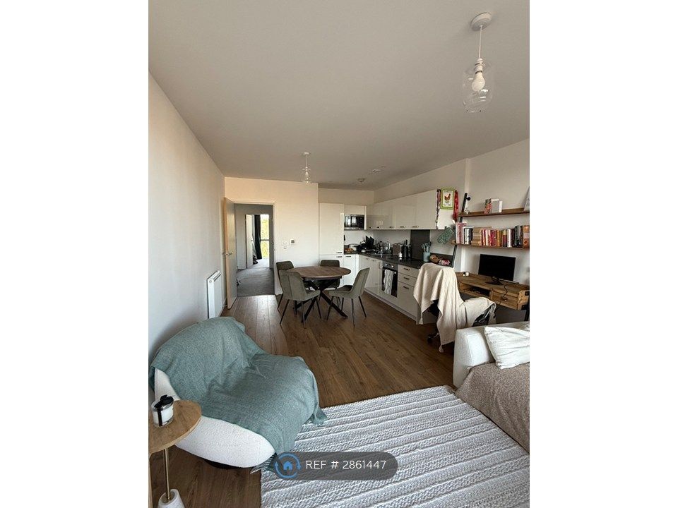 Property photo 3 of 11 Living Area