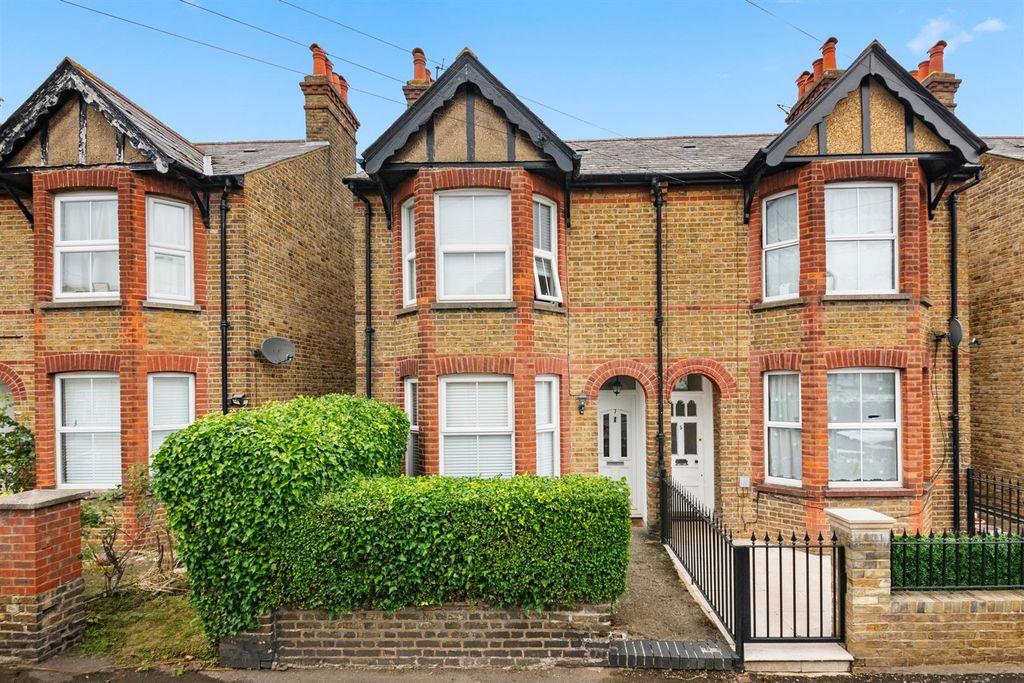 Property photo 1 of 14