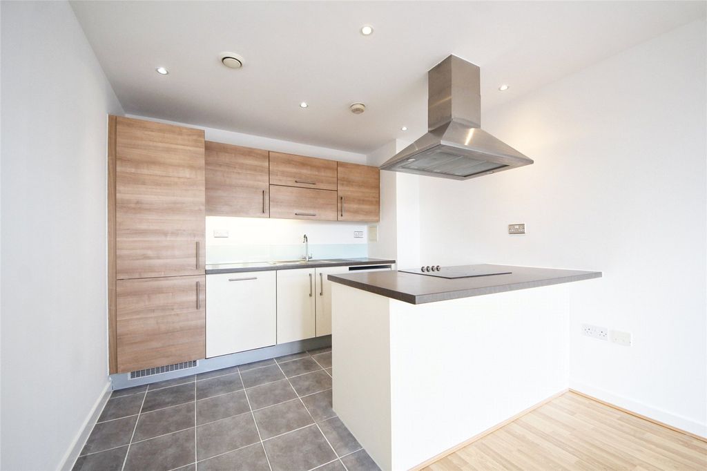 Property photo 2 of 12 Picture No. 09
