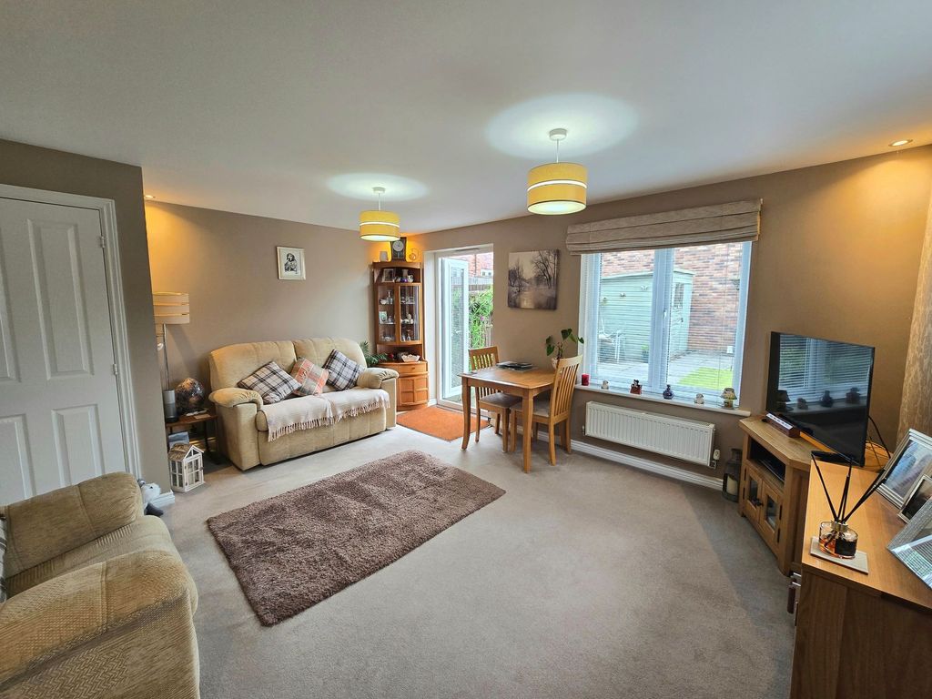Property photo 3 of 24
