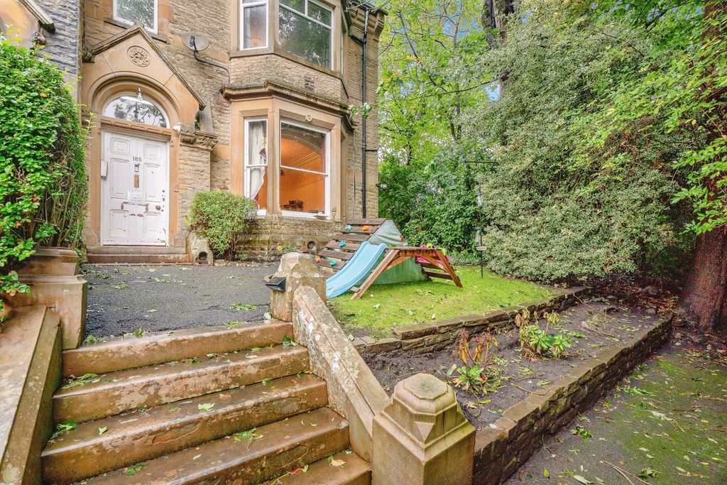 Property photo 1 of 17 Photo