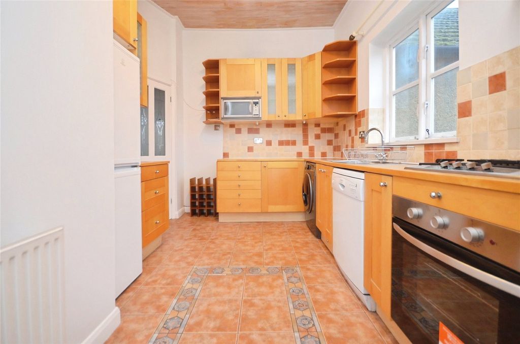 Property photo 3 of 14 Picture No. 04