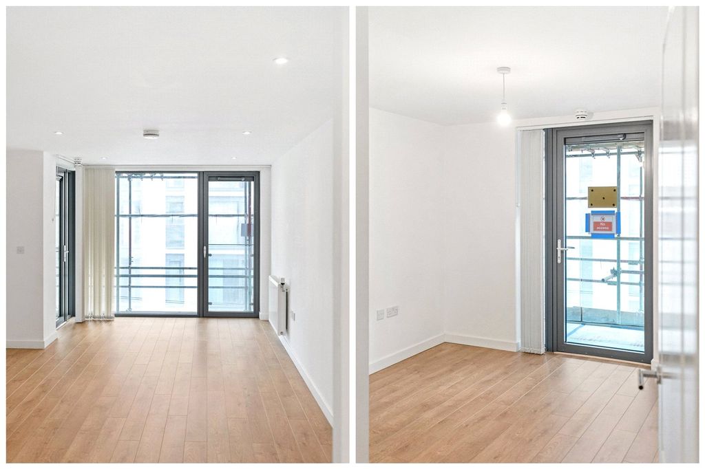 Property photo 2 of 28 Picture No. 27