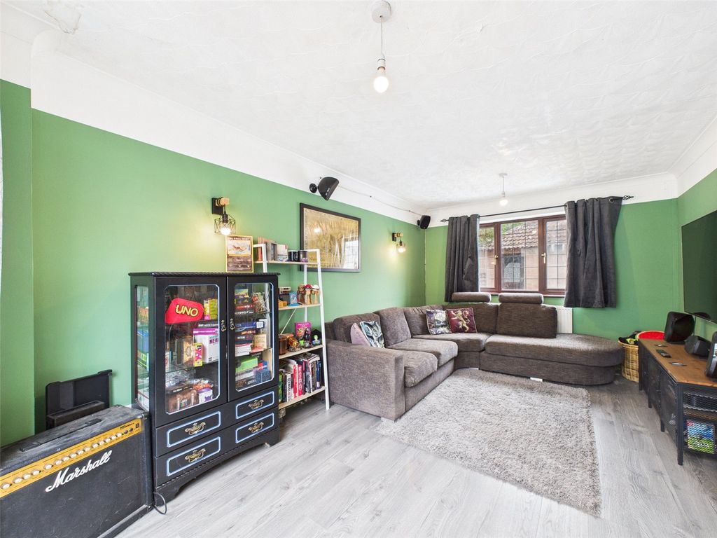 Property photo 3 of 21 Picture No. 54