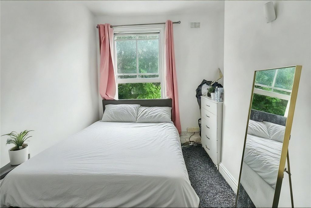 Property photo 2 of 9 Picture No. 04