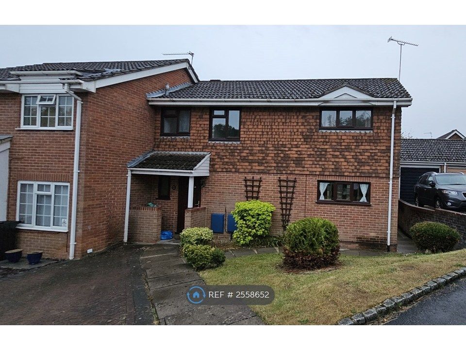 Property photo 1 of 12 Front