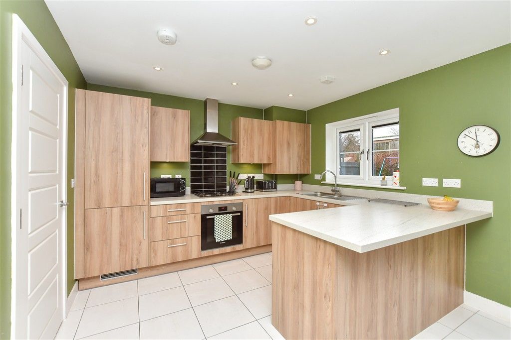 Property photo 2 of 10 Kitchen/ Diner