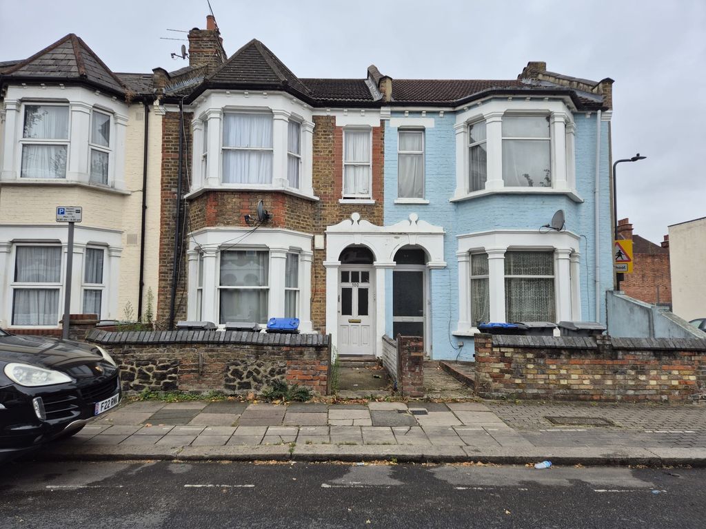 Property photo 1 of 7