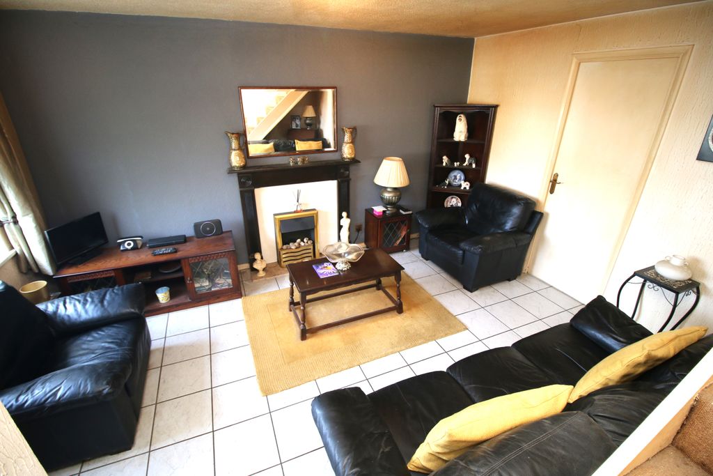 Property photo 3 of 12 Img_7188