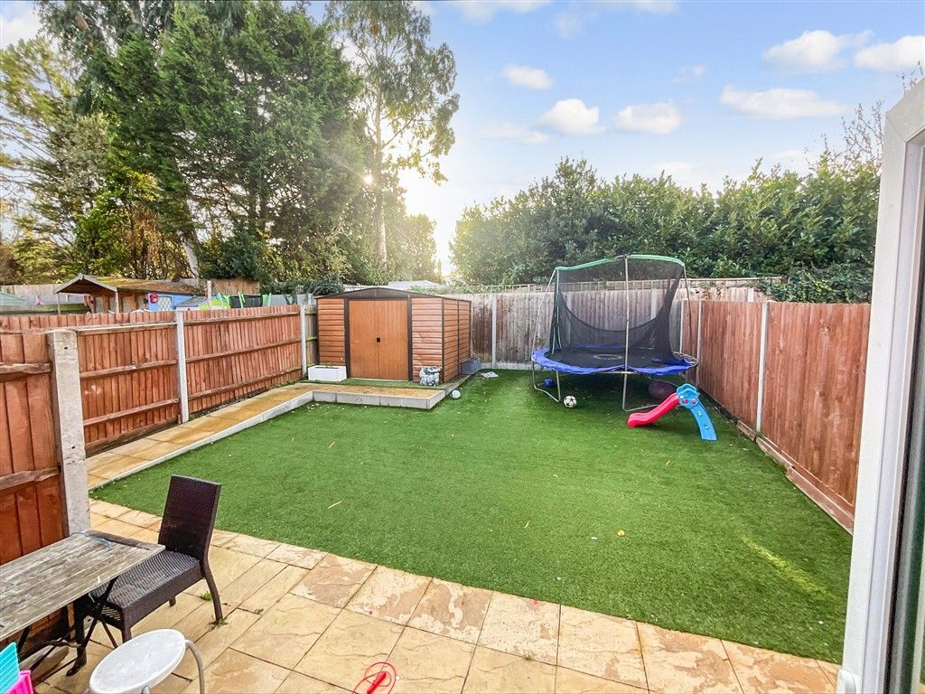 Property photo 2 of 7 Rear Garden