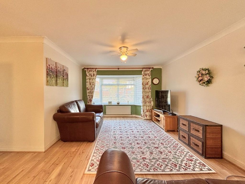 Property photo 3 of 16 Img_8491.Jpg